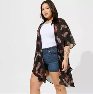 Torrid Size 0 Textured Chiffon Shirttail Kimono Cascading Feathers